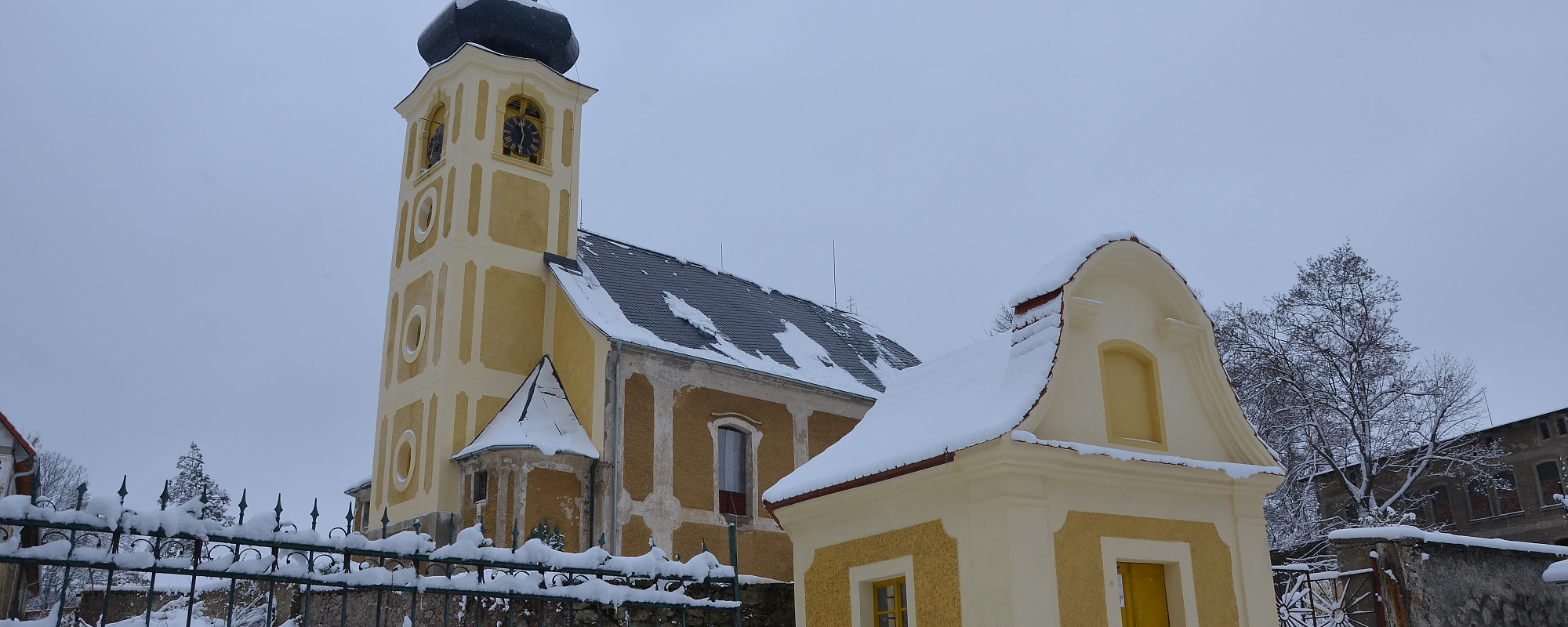 Kaple a kostel